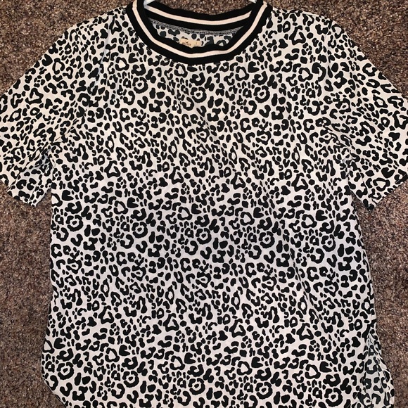 Hollister Tops - Hollister shirt